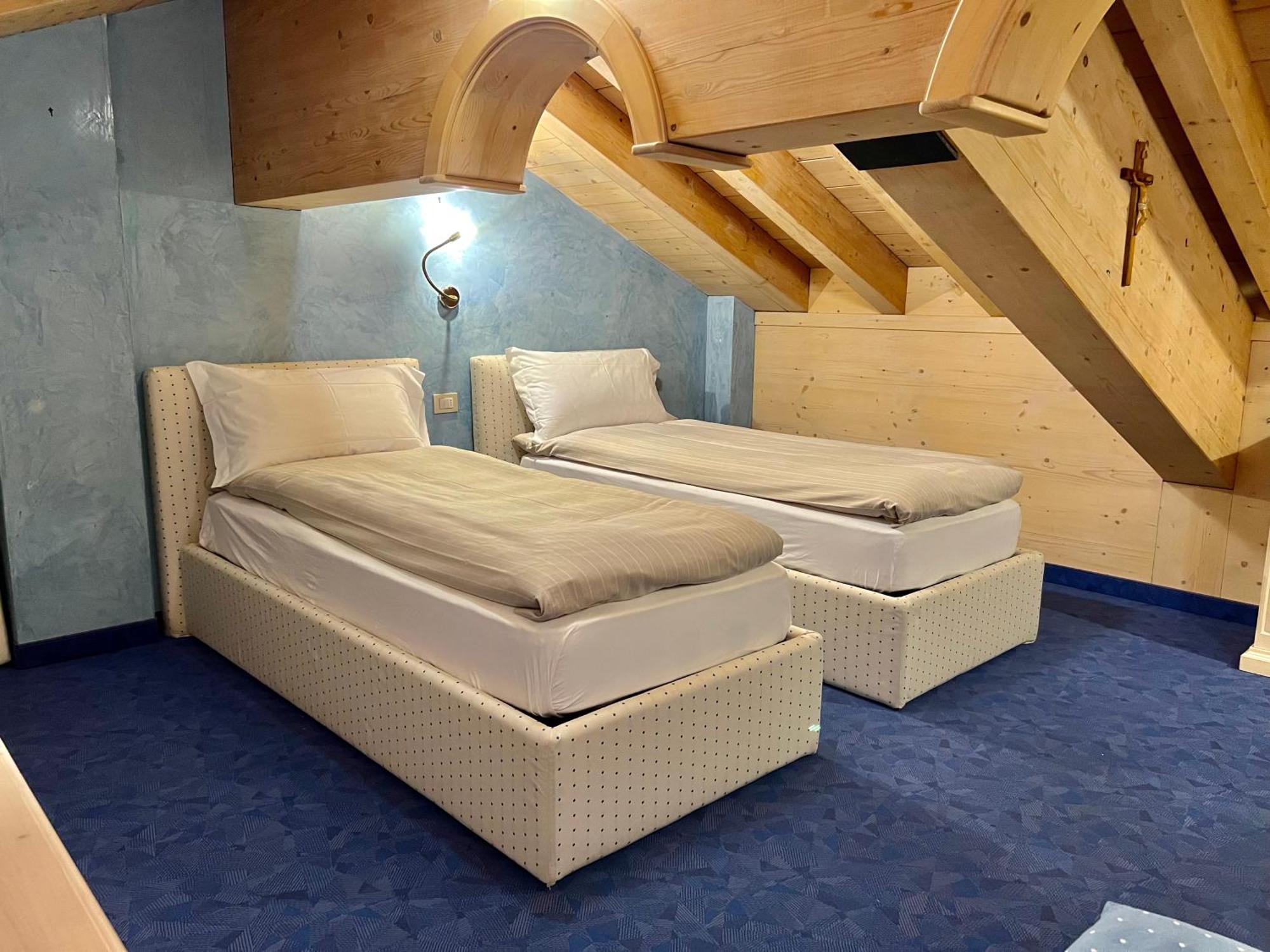 Appartamenti Forhotel リヴィーニョ エクステリア 写真