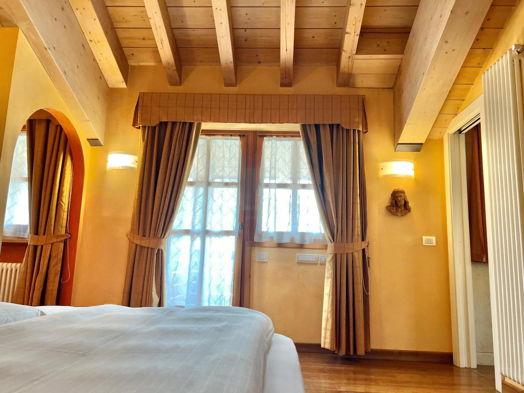 Appartamenti Forhotel リヴィーニョ エクステリア 写真
